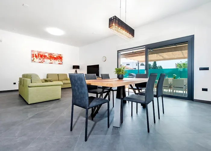 וילה Sirene רוביני